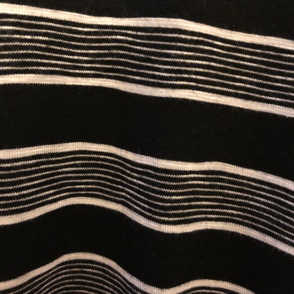 Brandy Melville Tank Top - Picture 3 of 4